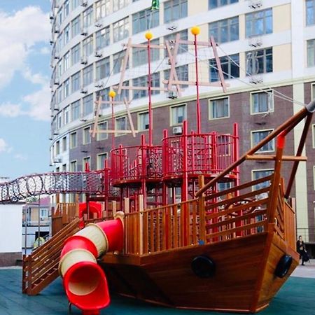 Arcadia Sunrise Sea View Apartment أوديسا المظهر الخارجي الصورة