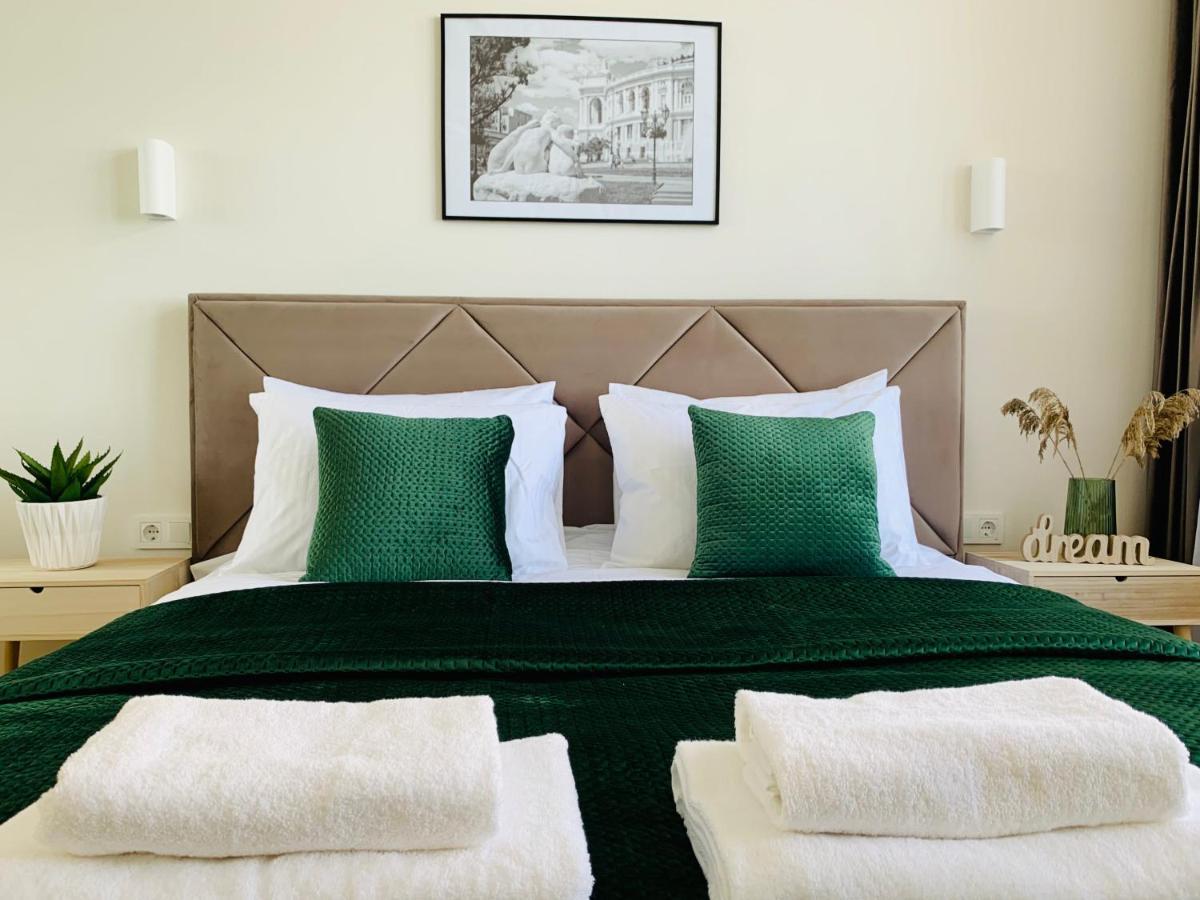 Arcadia Sunrise Sea View Apartment أوديسا المظهر الخارجي الصورة