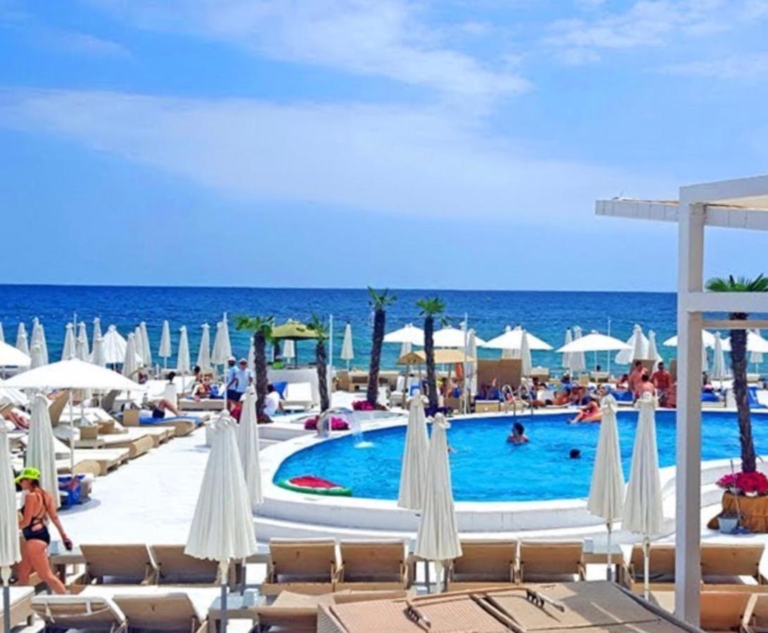 Arcadia Sunrise Sea View Apartment أوديسا المظهر الخارجي الصورة