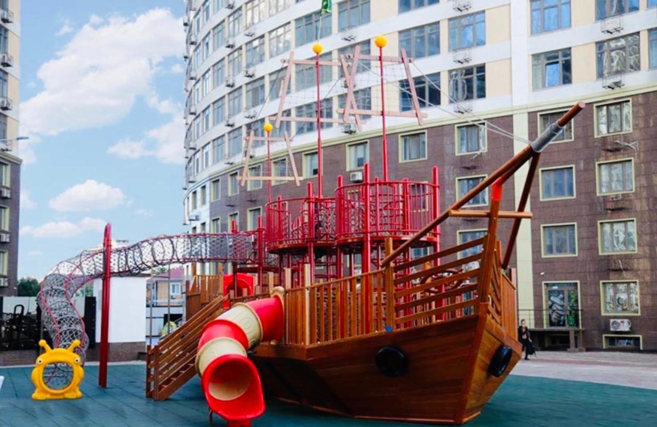 Arcadia Sunrise Sea View Apartment أوديسا المظهر الخارجي الصورة